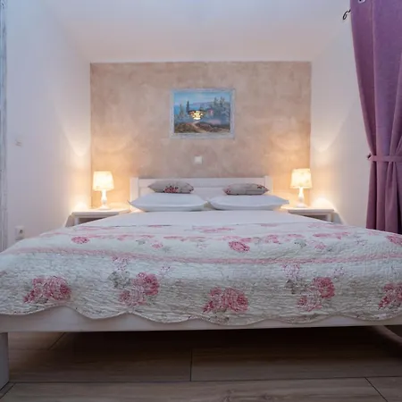 بيت للعطل Kuca Za Odmor Lavanda